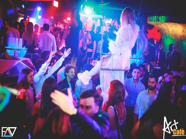 halloween-art-cafe_2